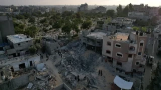 Ateşkesin ilk 24 saatinde İsrail ordusu bir roketin fırlatıldığı Gazze'yi vurdu