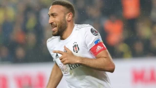Beşiktaş'tan Cenk Tosun'a yeni sözleşme