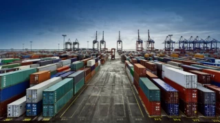Dış ticaret açığı nisanda yıllık yüzde 42 arttı
