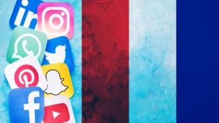 Fransa'da 15 yaş altına sosyal medya kısıtlaması: Veli izni gerekecek