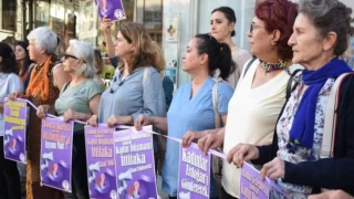 Mersin'de kadınlardan HÜDA PAR eylemi: Tehlikenin farkındayız