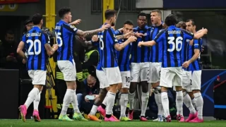 Şampiyonlar Ligi yarı final ilk maçında Inter, Milan'ı 2-0 yendi