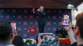Siyasal iletişimci Ateş İlyas Başsoy: Kemal Kılıçdaroğlu’nun kazanması değil, Tayyip Erdoğan’ın kazanması mucize