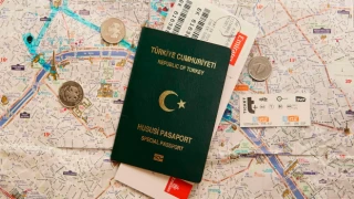 Süleyman Soylu: Tüm yeşil pasaportlar, hususi pasaporta dönebilir