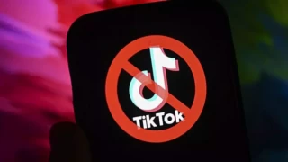 TikTok bir ülkede yasaklandı: Kullanıcılar ayaklandı