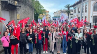 Trabzon'da kadınlar sokağa çıktı: Meclis'te Hizbullah istemiyoruz