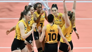 Türk kadın voleybolu, 24. uluslararası kupayı kaldıracak