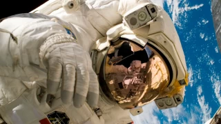 Uzun süren uzay görevleri astronotların beynine zarar veriyor
