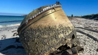 Avustralya’da sahile vuran cismin uzay roketi parçası olabileceği ihtimali üstünde duruluyor