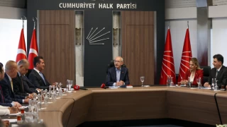Mustafa Balbay: Seçim sonuçlarını cesaretle masaya yatırmaktan çekinen bir CHP yönetimi