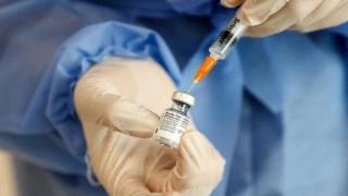 Almanya’da korona aşısı davasında bilirkişi raporu talep edildi