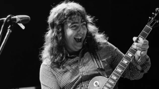 Efsane grup Whitesnake'in gitaristi Bernie Marsden hayatını kaybetti