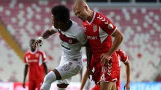 EMS Yapı Sivasspor-Yılport Samsunspor maçı beraberlikle sonuçlandı