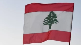 Lübnan Savunma Bakanı Muris Slim, silahlı saldırıya uğradı
