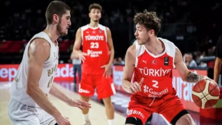 Türkiye A Milli Erkek Basketbol Takımı FIBA Olimpiyat Ön Eleme Turnuvası'nda yarı finali garantiledi