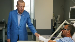 Cumhurbaşkanı Erdoğan'dan Sabancı çiftine hastanede ziyaret