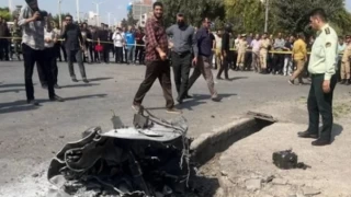 İran'da havadan ‘tanımlanamayan cisim’ yağdı