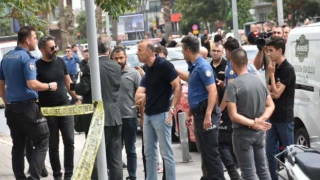 İzmir Adliyesi önünde çıkan çatışmada 1 ölü, 3 yaralı