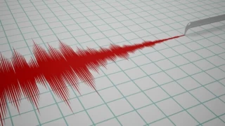 İzmir'de 4.4 büyüklüğünde deprem
