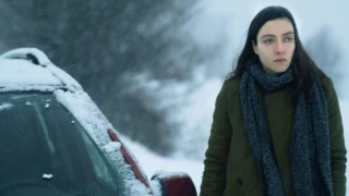 Merve Dizdar'ın oynadığı ödüllü film 'Kar ve Ayı', HBO Europa’da gösterime girecek