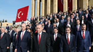 Anıtkabir'de 'Her yer Tayyip, her yer Erdoğan' sloganları
