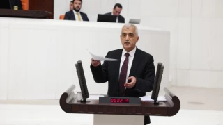 Gergerlioğlu, çift maaş alan AK Partililerin isimlerini açıkladı