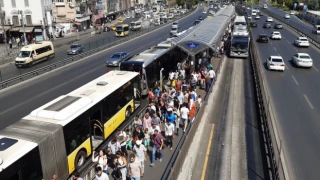 İstanbul'da metrobüs hattında zorunlu değişiklik