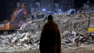 6 Şubat depreminin vurduğu Hatay'da yaşanan felaketi konu alan "Şahsi Meselemiz" filmine tepki yağdı