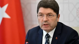 Adalet Bakanı Tunç'tan 'hukuk darbesine' ilk yorum