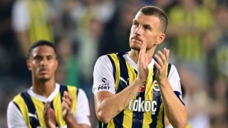 Fenerbahçe'nin golcüsü Edin Dzeko, İsmail Kartal'dan özür diledi