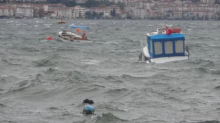 İzmit Körfezi'nde fırtına: 7 tekne battı