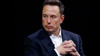 X platformunun sahibi Elon Musk, o kelimeleri yasaklayacağını açıkladı