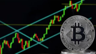 Bitcoin, Mayıs 2022'den bu yana ilk kez 41 bin doları aştı