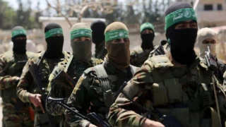 Hamas açıkladı: Gazze, farklı noktalarında İsrail askerlerini ve araçlarını hedef aldı