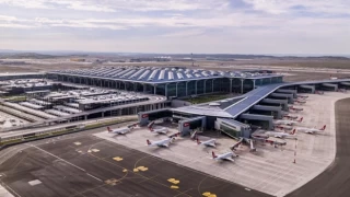 İstanbul'daki havalimanlarının yolcu sayısı yüzde 21 arttı