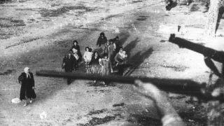 Kıbrıs'ta EOKA militanlarının gerçekleştirdiği 'Kanlı Noel' katliamının üzerinden 60 yıl geçti