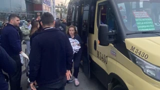 İstanbul'da minibüste doğum: Bir bebekle bindik iki bebekle indik