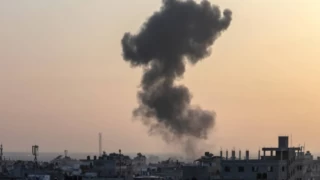 Netanyahu Gazze'de saldırıların süreceğini açıkladı