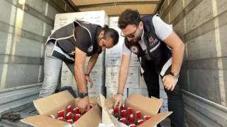 Samsun'da kaçak alkol operasyonu: 1 ton 56 litre etil alkol ele geçirildi