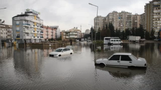 Antalya'yı sel vurdu: En az bir kişi hayatını kaybetti