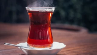 Çay içmek yaşlanmayı yavaşlatıyor mu?
