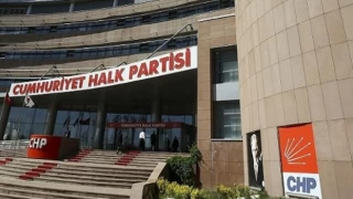 CHP’li belediye başkan adaylarından biri çekilme kararı aldı