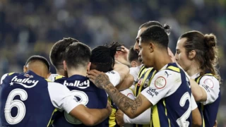 Fenerbahçe, Kasımpaşa'yı konuk ettiği mücadeleyi 2-1 kazandı