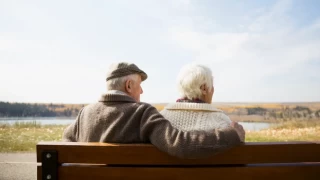 İngiltere'de emeklilik yaşı 71'e çıkabilir