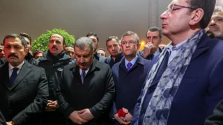 Sağlık Bakanı Fahrettin Koca Hatay'da protesto edildi