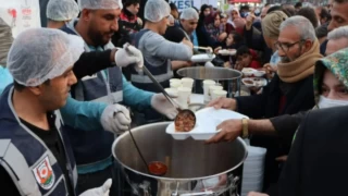 AK Partili belediyenin geçen sene 60 lira olan iftar yemeğine yüzde 148 zam