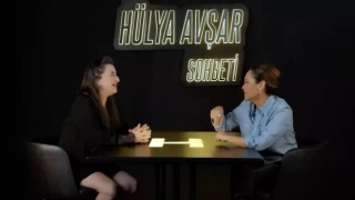 Esra Dermancıoğlu'ndan Hülya Avşar'a orgazm sorusu