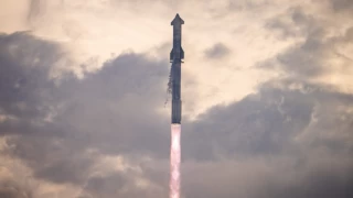 SpaceX’in Starship roketi 3. test uçuşunda ilk kez yörüngeye çıktı