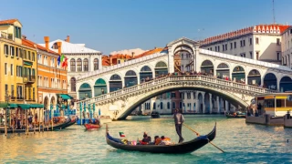 Venedik'e günübirlik giriş ücretli oluyor