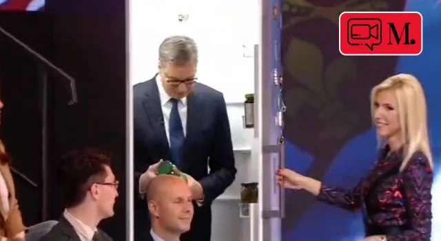 Sırbistan Cumhurbaşkanı, canlı yayına buzdolabında katıldı